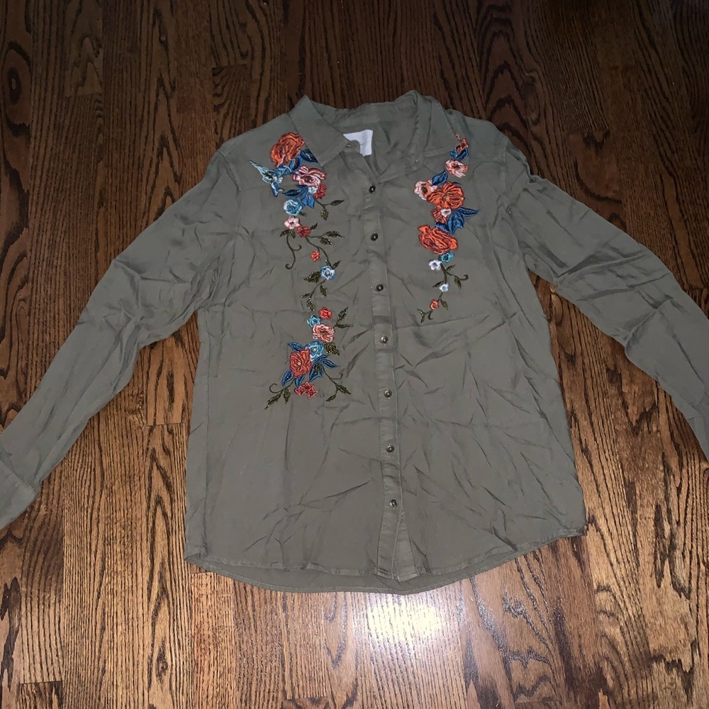 Army green floral print button down